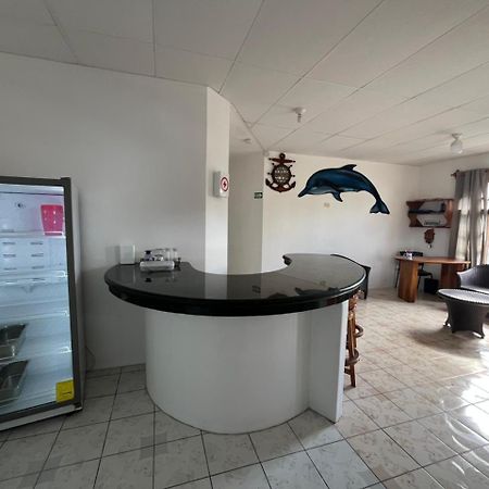Hostal Neptuno - Poseidon Puerto Villamil Exterior photo